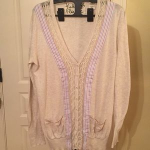 Anthropologie field flower cardigan in size Large
